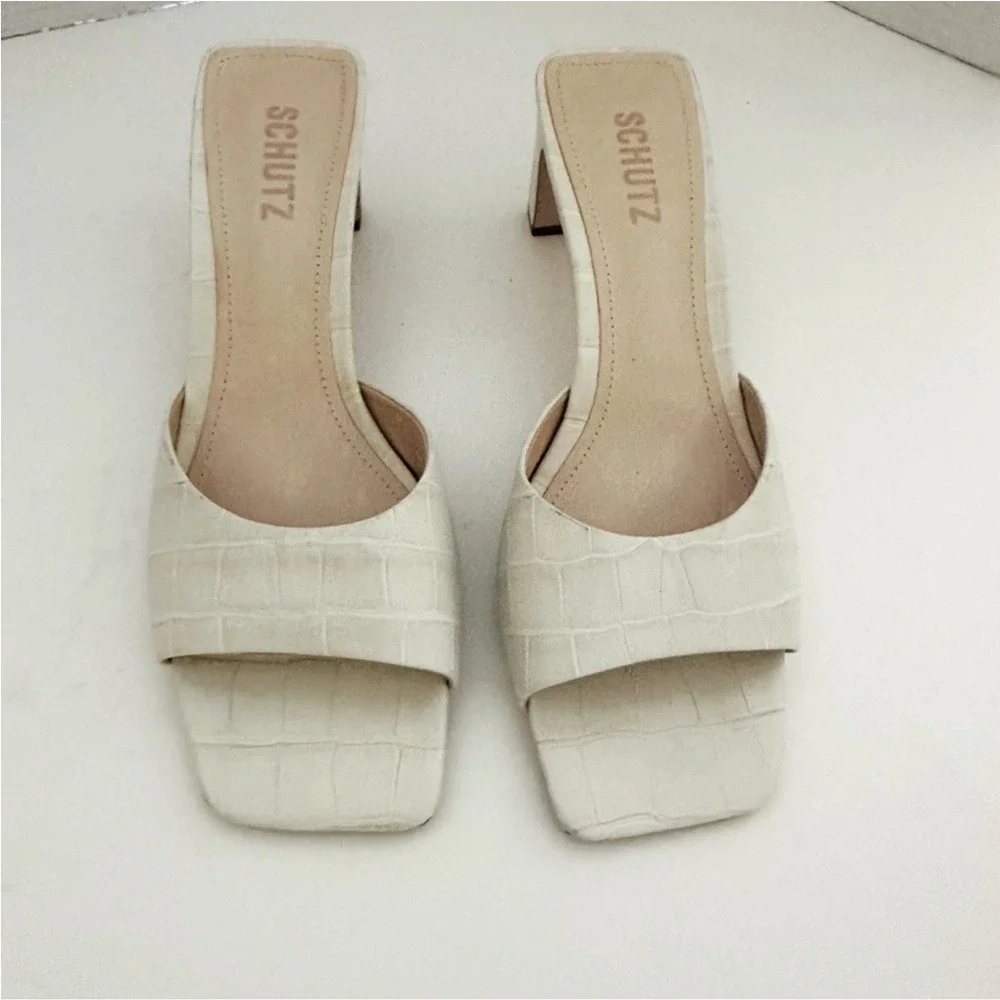 Schutz The Queliana Croc Embossed Mule Block Heel Slip-On Sandal,White, Size 8.5